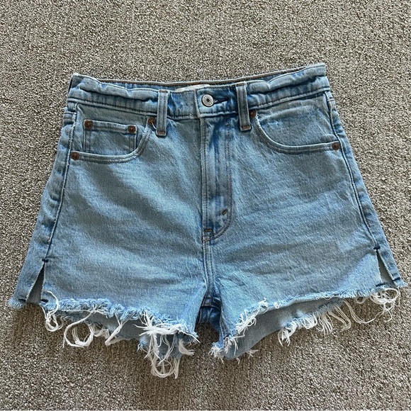 Abercrombie & Fitch The Mom Short High Rise Denim Shorts 24/00 - Picture 1 of 7